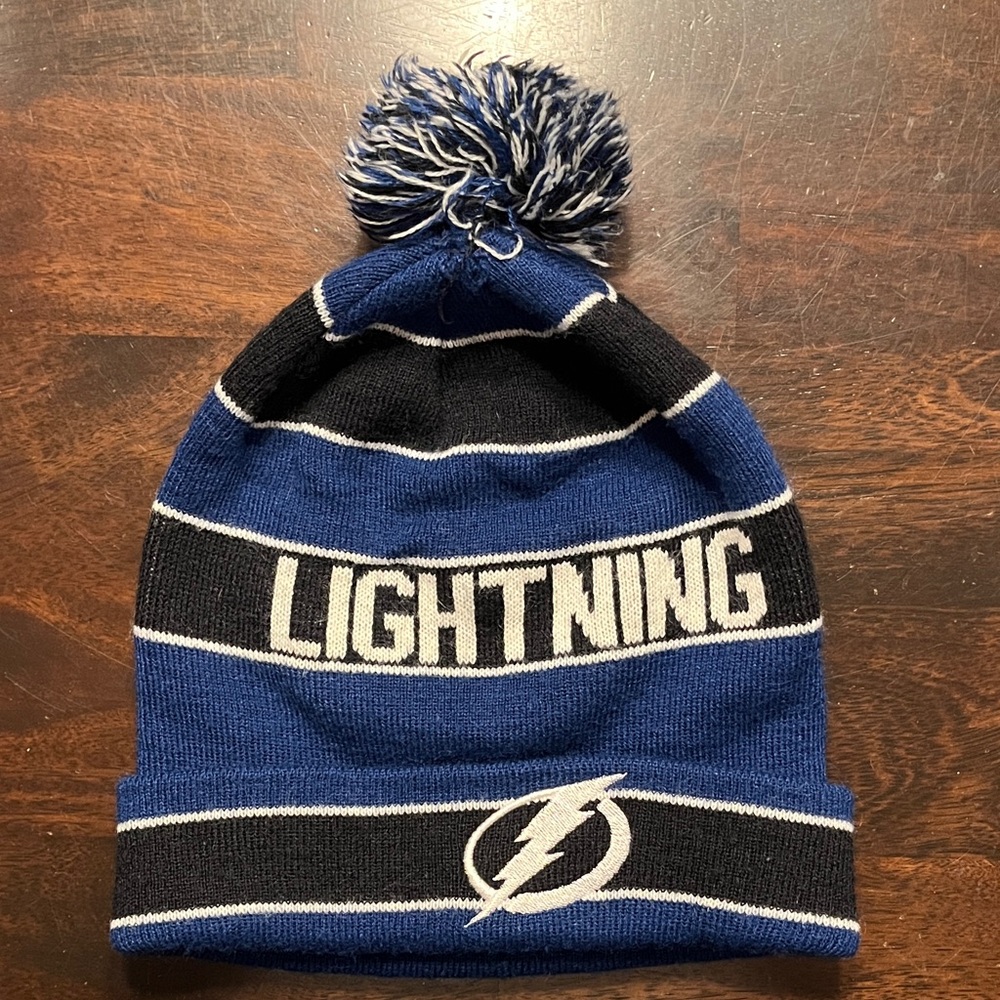 NHL Tampa Bay Lightning Pom Beanie